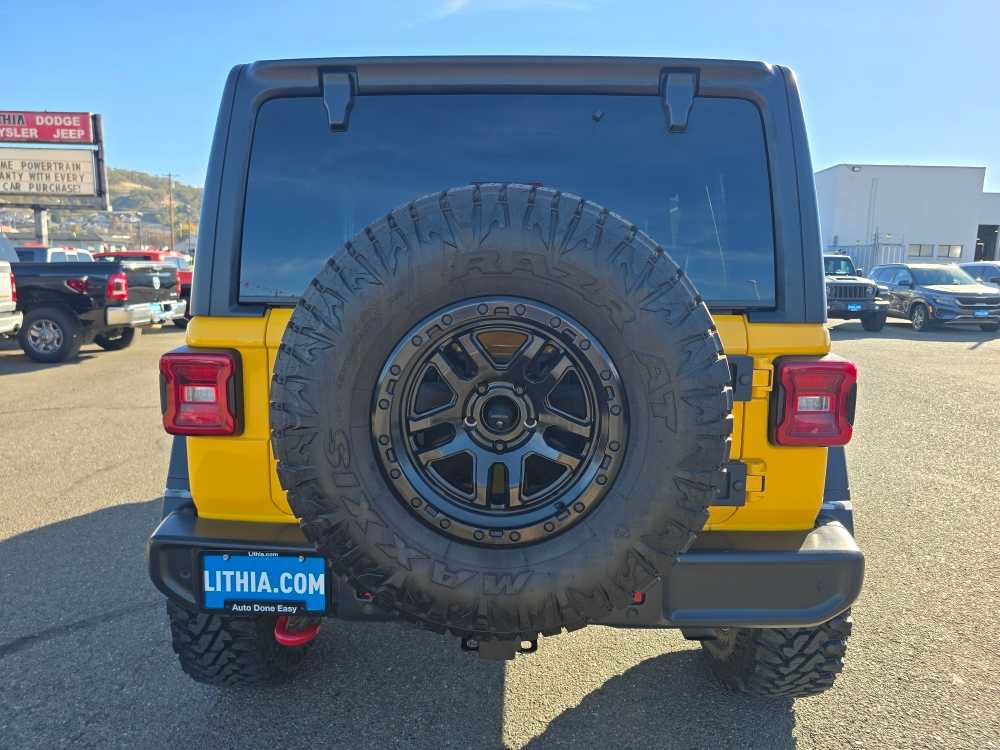 Used 2020 Jeep Wrangler Unlimited Rubicon w/ LED Lighting Group AWD/4WD image 4