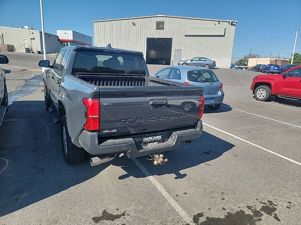 Used 2024 Toyota Tacoma SR5 AWD/4WD image 7