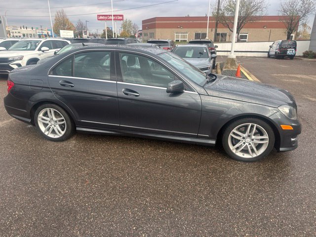 Used 2014 Mercedes-Benz C 300 4MATIC Sedan image 2