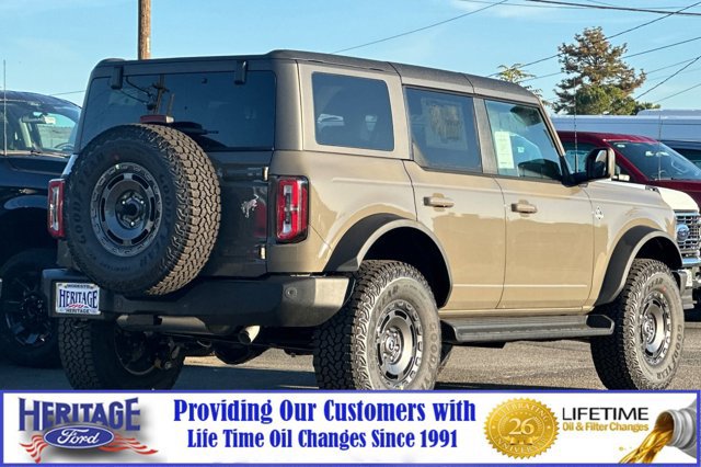 Used 2025 Ford Bronco Outer Banks w/ Sasquatch Package image 4