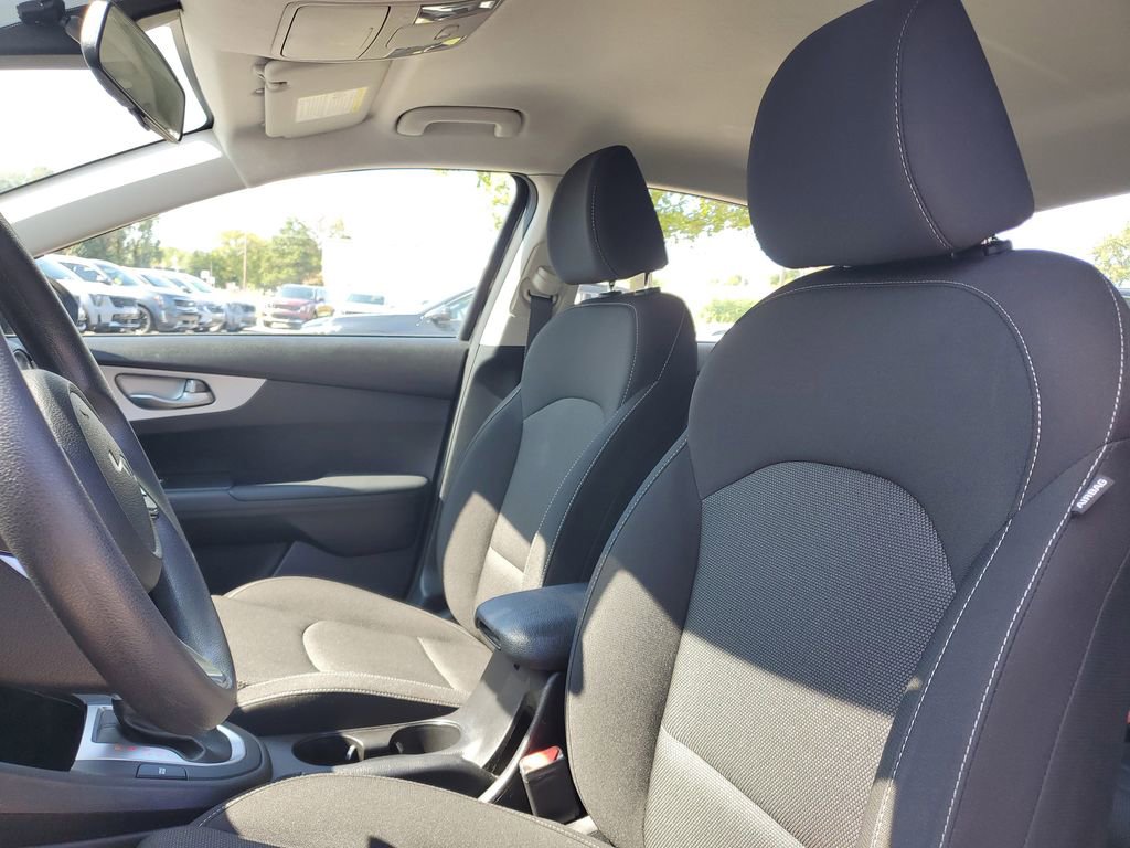 Certified 2023 Kia Forte LXS w/ LXS Technology Package image 10