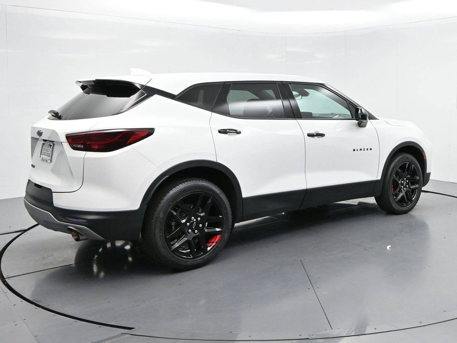 Used 2023 Chevrolet Blazer LT FWD image 7