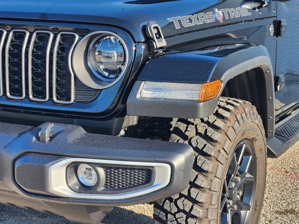 New 2026 Jeep Gladiator Mojave AWD/4WD image 7