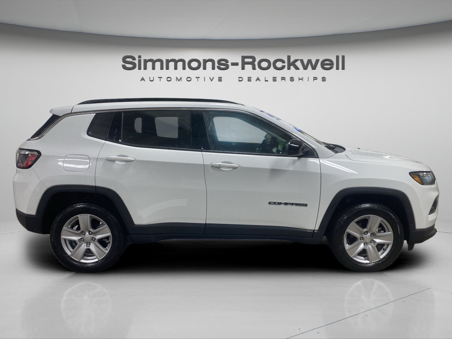 Used 2022 Jeep Compass Latitude w/ Convenience Group AWD/4WD image 6