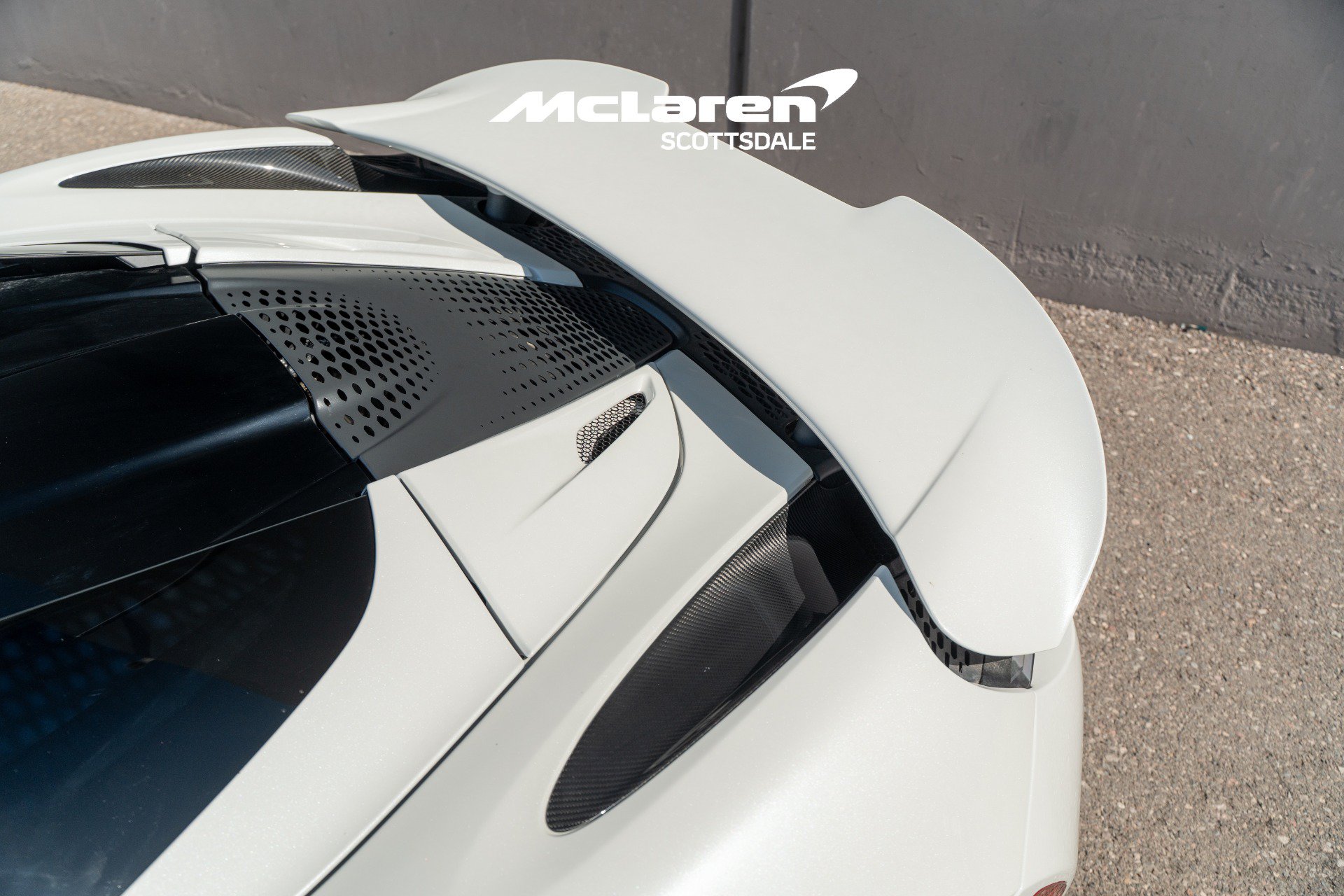 Used 2024 McLaren 750S Spider RWD image 27