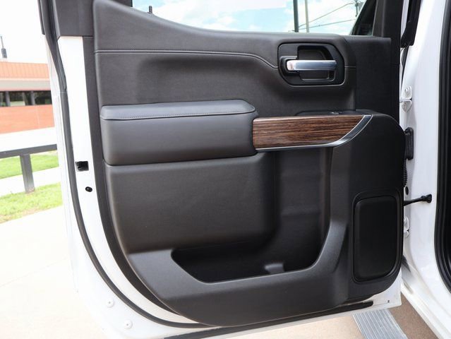 Used 2019 Chevrolet Silverado 1500 High Country w/ High Country Premium Package AWD/4WD image 26