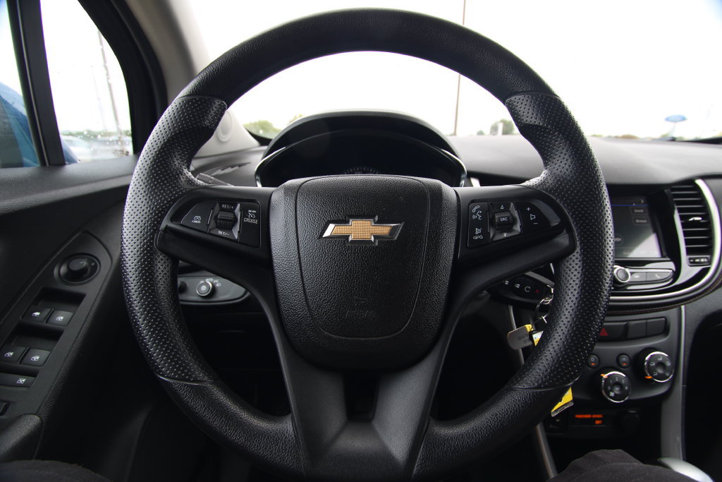 Used 2019 Chevrolet Trax LT AWD/4WD image 17