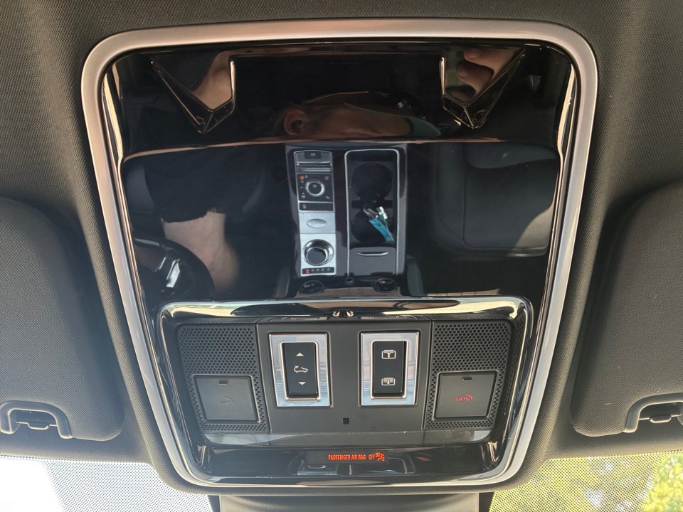 Used 2019 Land Rover Range Rover Supercharged AWD/4WD image 21