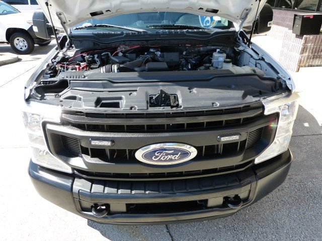 Used 2020 Ford F250 XL w/ Power Equipment Group RWD image 9