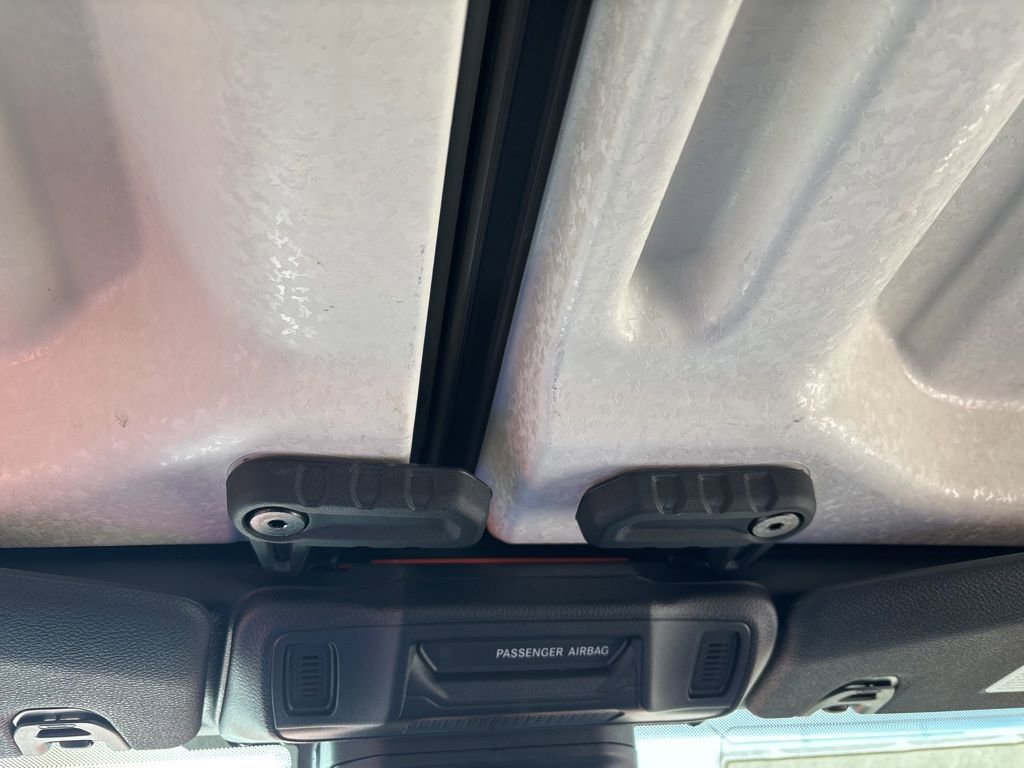 New 2025 Jeep Gladiator Willys AWD/4WD image 21