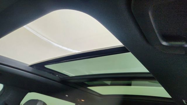 Used 2025 Mercedes-Benz GLS 450 4MATIC image 65