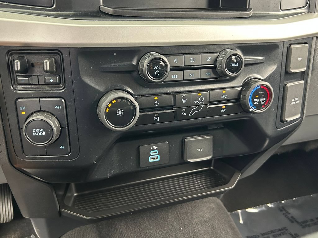 Used 2024 Ford F250 XLT AWD/4WD image 36