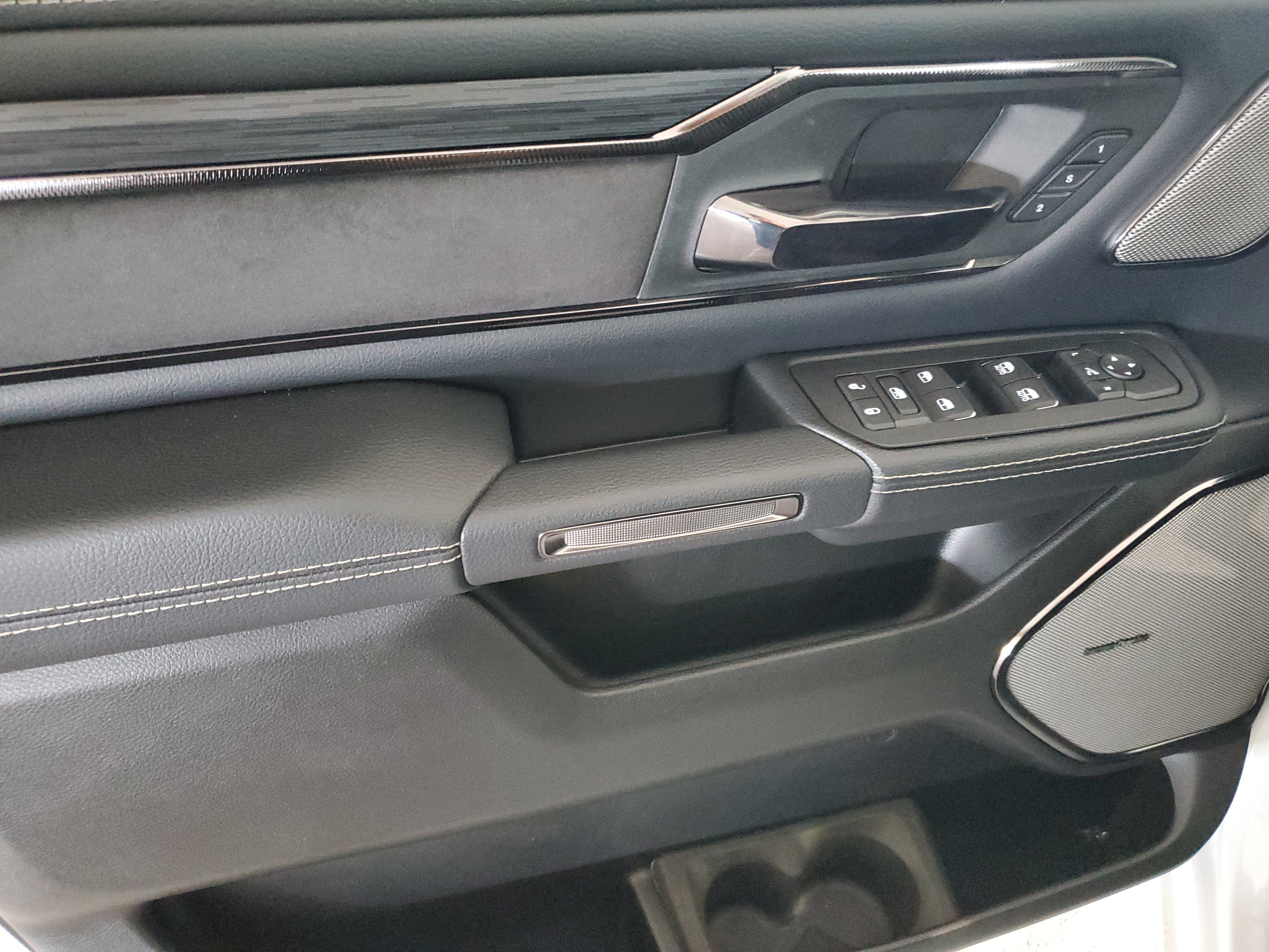 Used 2026 RAM 1500 Rebel w/ G/T Package AWD/4WD image 15
