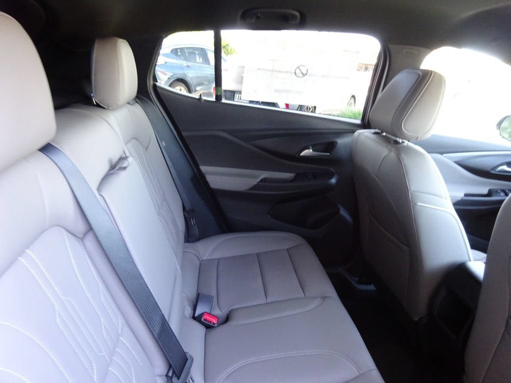 New 2026 Buick Envista Avenir FWD image 21