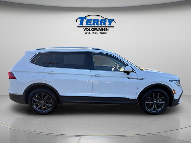 Certified 2022 Volkswagen Tiguan SE