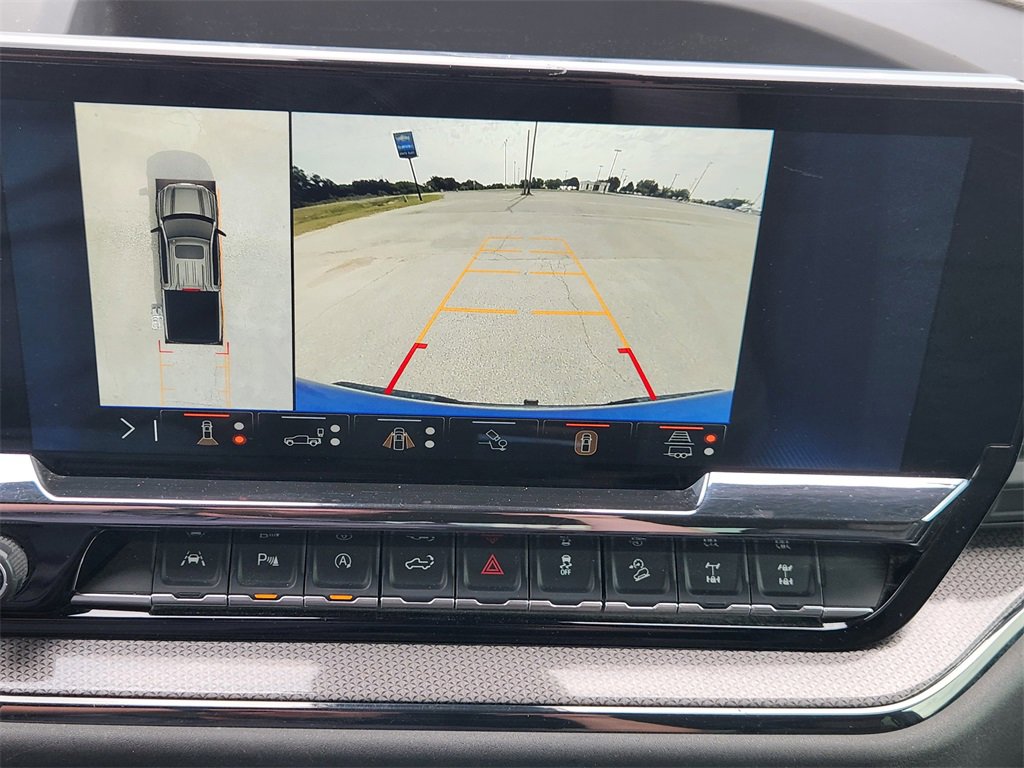 Used 2024 Chevrolet Silverado 1500 ZR2 w/ Technology Package image 18