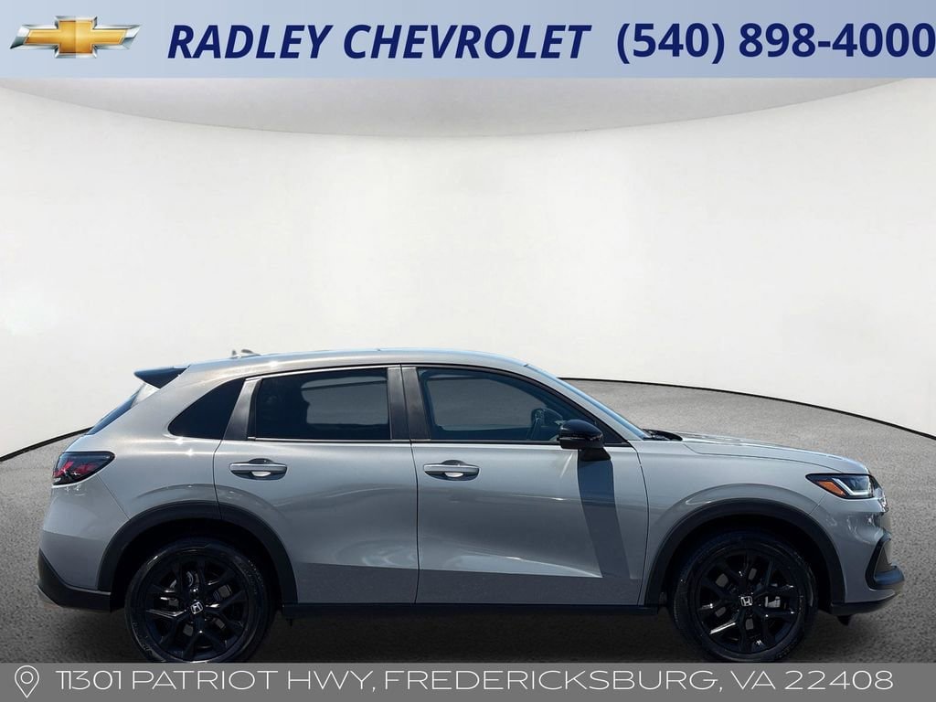 Used 2025 Honda HR-V Sport image 20