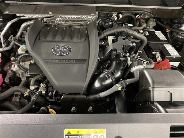 Used 2023 Toyota Highlander Limited image 35