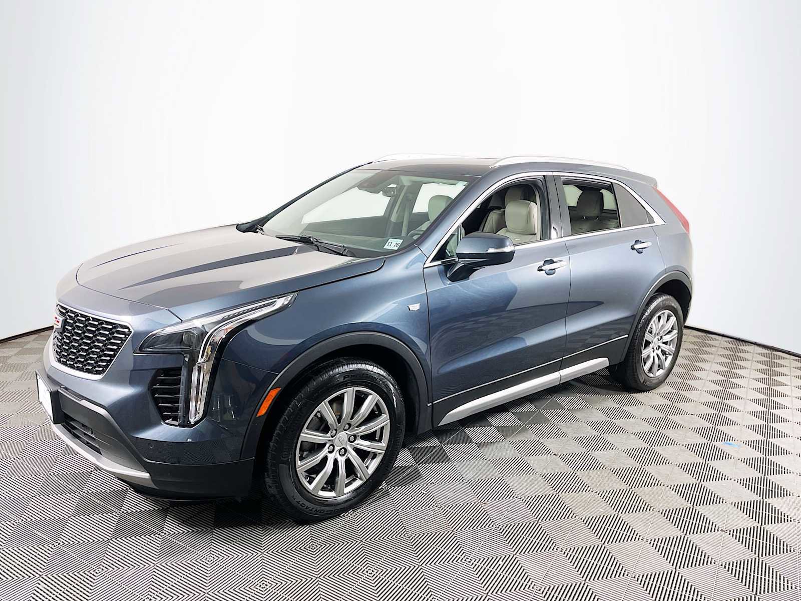 Certified 2021 Cadillac XT4 Premium Luxury w/ Cold Weather Package