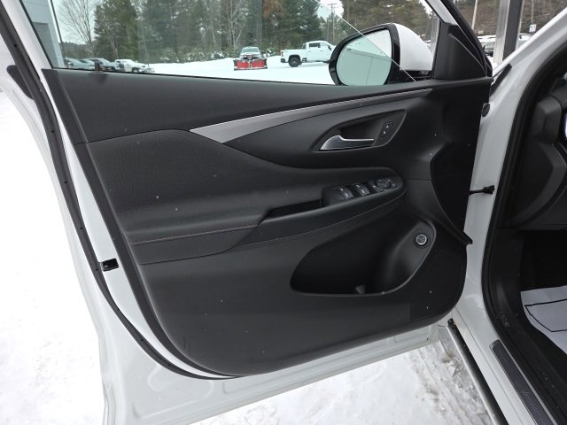 Used 2025 Buick Envista Avenir image 38