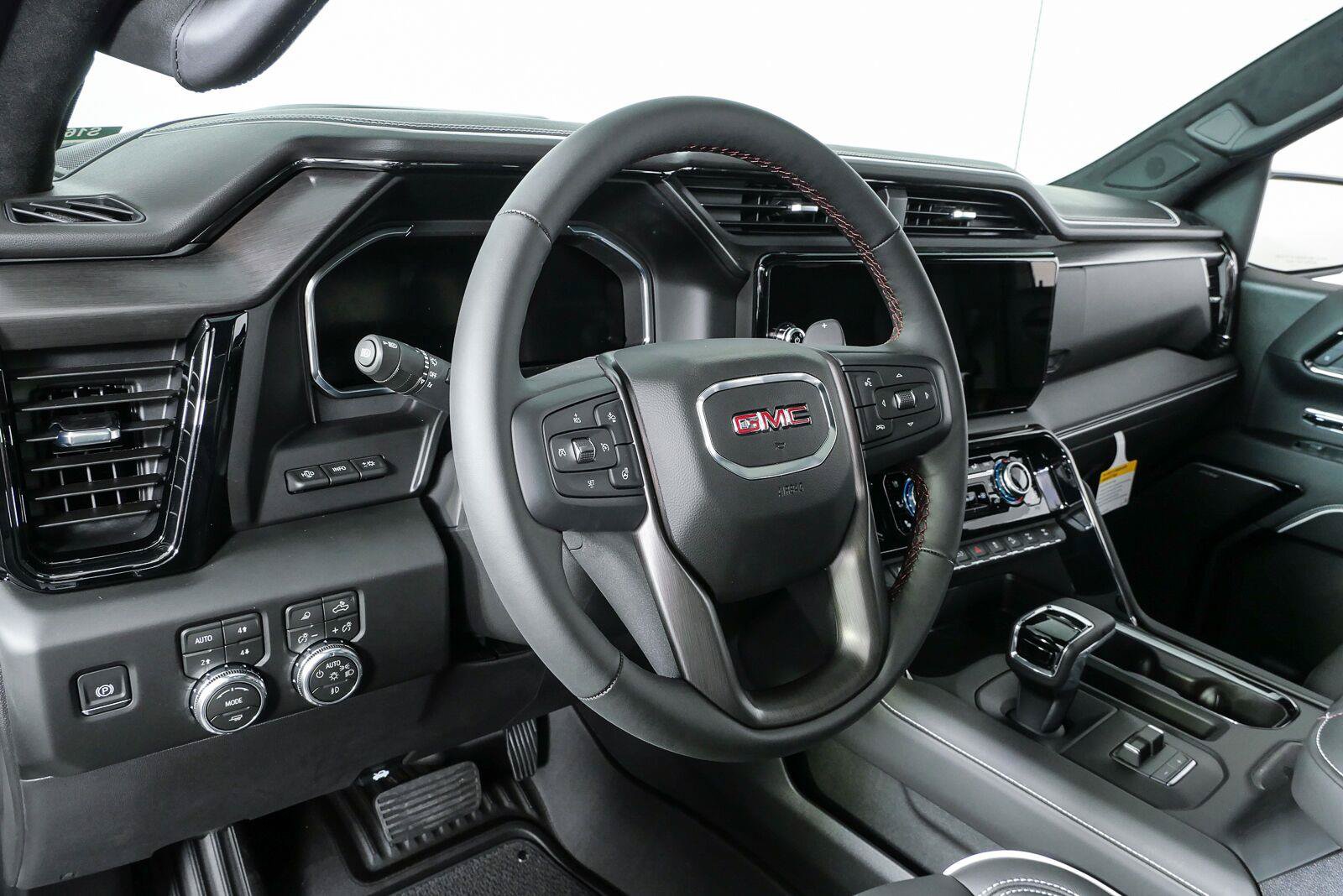 New 2026 GMC Sierra 1500 AT4X AWD/4WD image 4