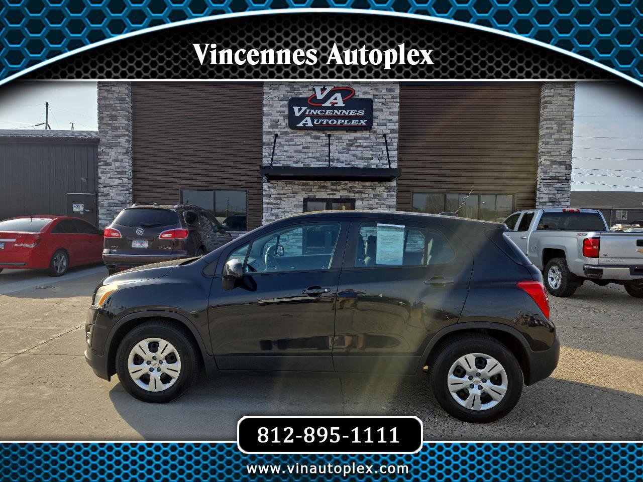 Used 2015 Chevrolet Trax LS FWD image 1