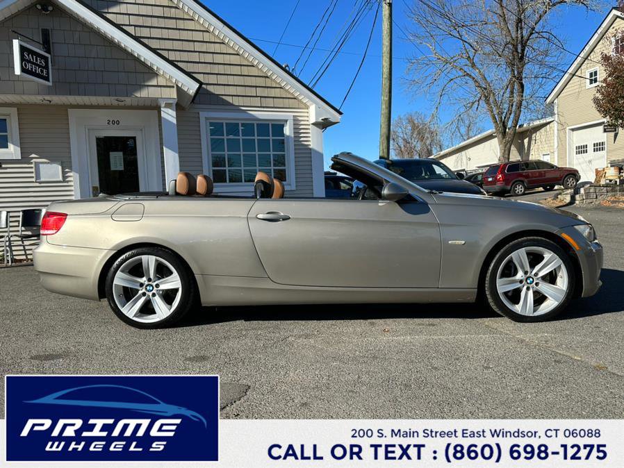 Used 2008 BMW 335i Convertible w/ Premium Pkg image 11
