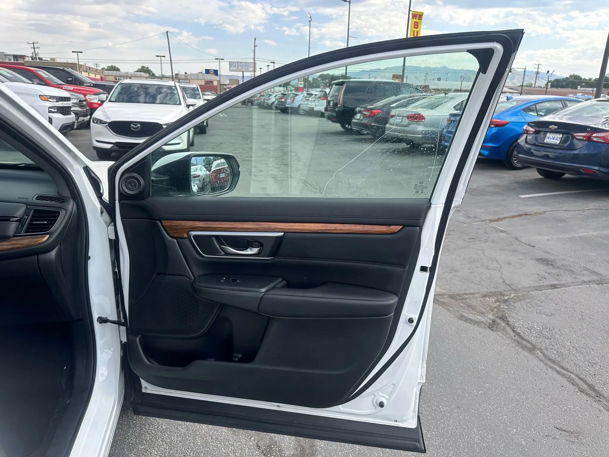 Used 2022 Honda CR-V Touring image 27