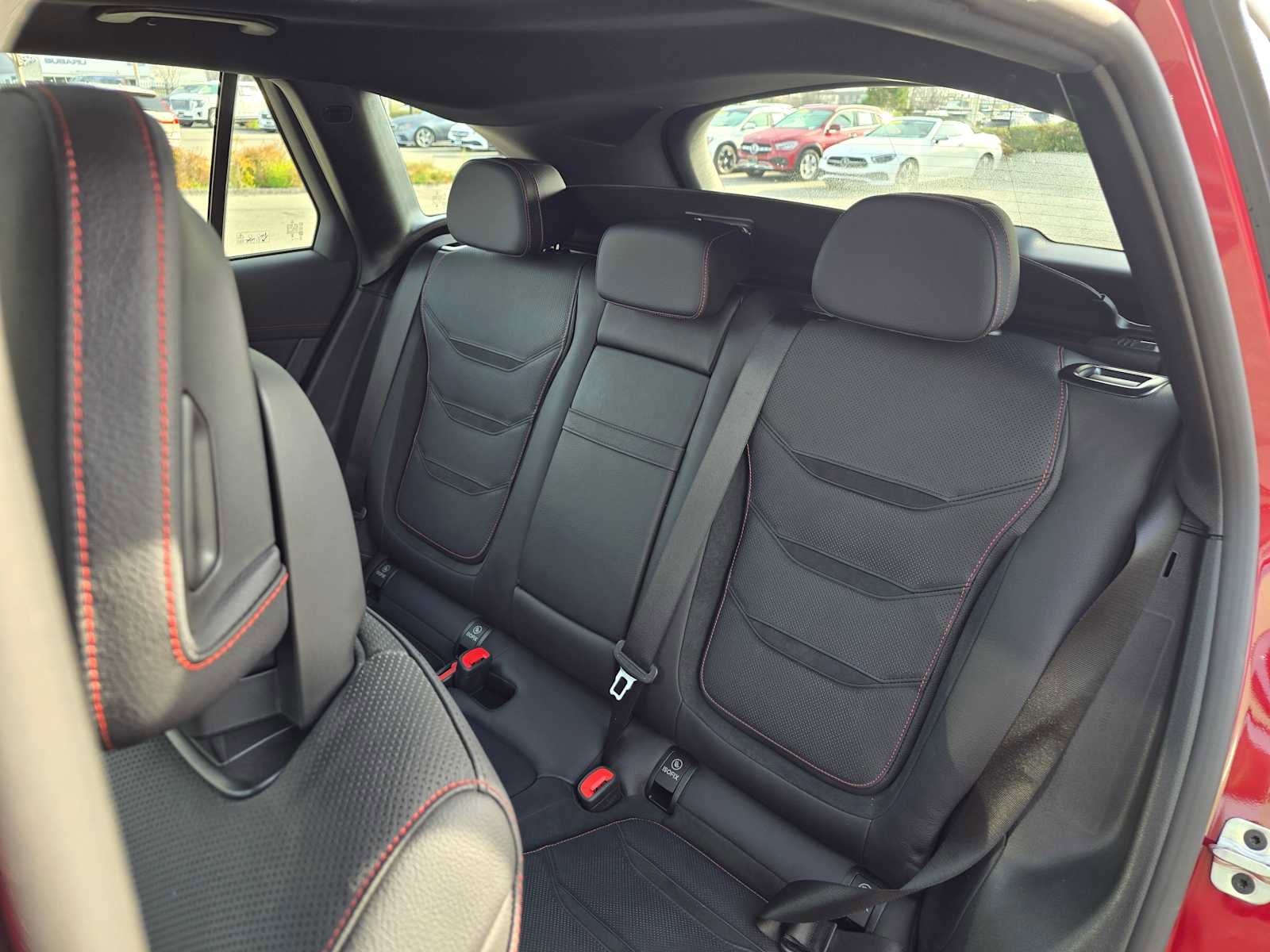 Used 2024 Mercedes-Benz GLC 43 AMG 4MATIC image 19