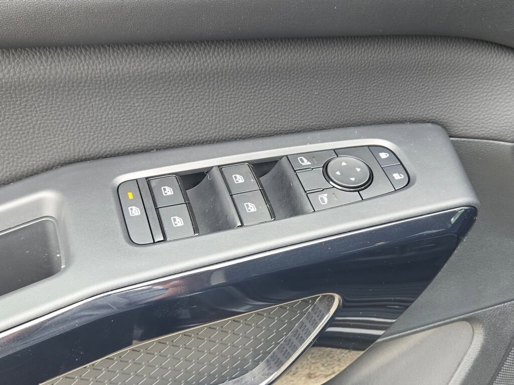 New 2026 Nissan Pathfinder SV AWD/4WD image 23
