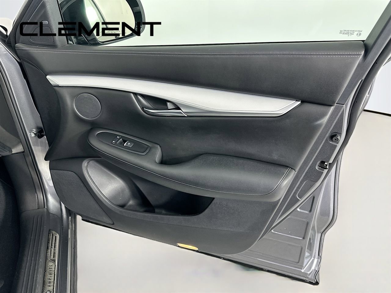 Used 2019 INFINITI QX50 Luxe image 36