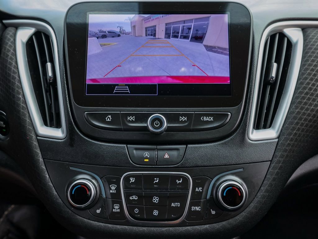 Used 2024 Chevrolet Malibu LT image 29