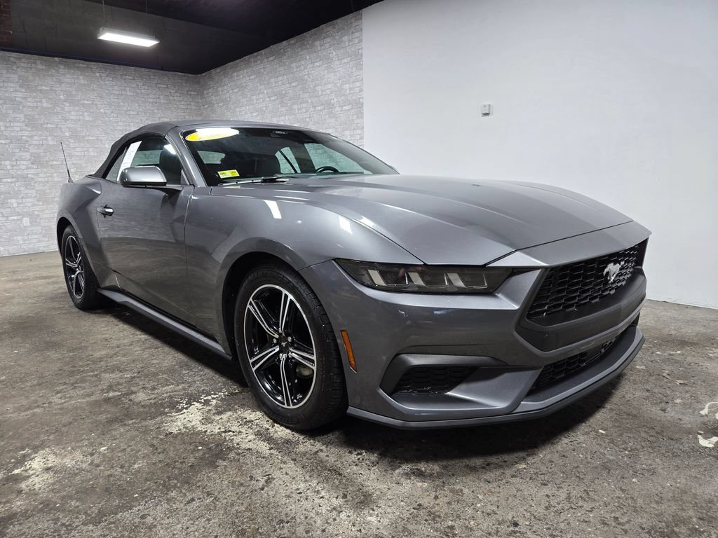 Used 2024 Ford Mustang Premium RWD image 7