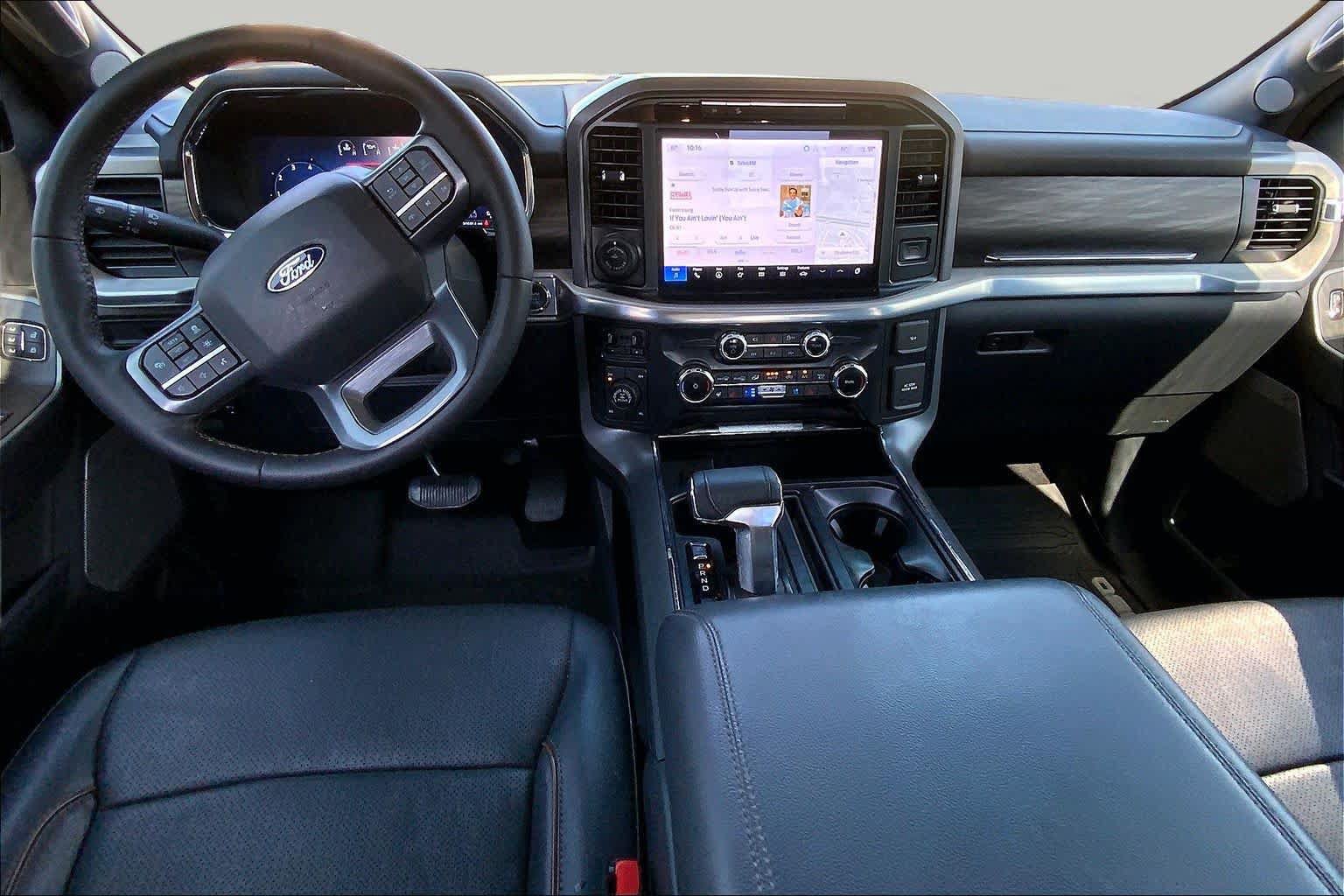 Used 2025 Ford F150 Lariat w/ Equipment Group 501A Mid AWD/4WD image 14
