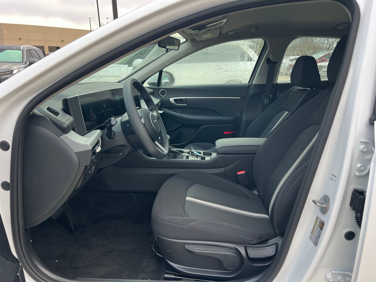 New 2026 Hyundai Sonata SE FWD image 21