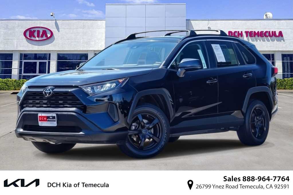 Used 2020 Toyota RAV4 LE w/ Carpet Mat Package