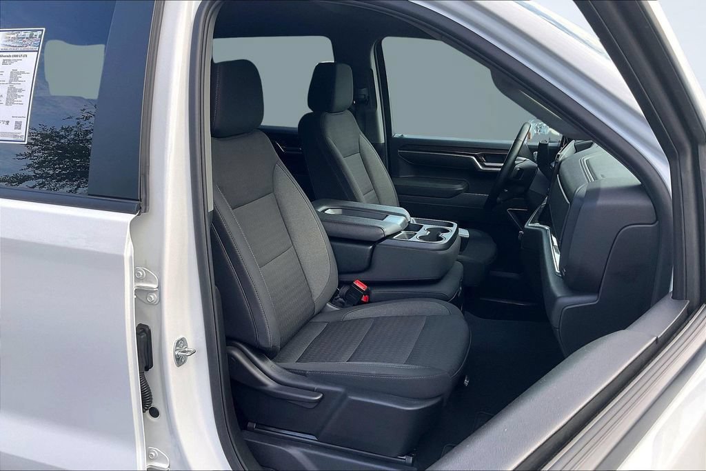 Used 2026 Chevrolet Silverado 1500 LT AWD/4WD image 30