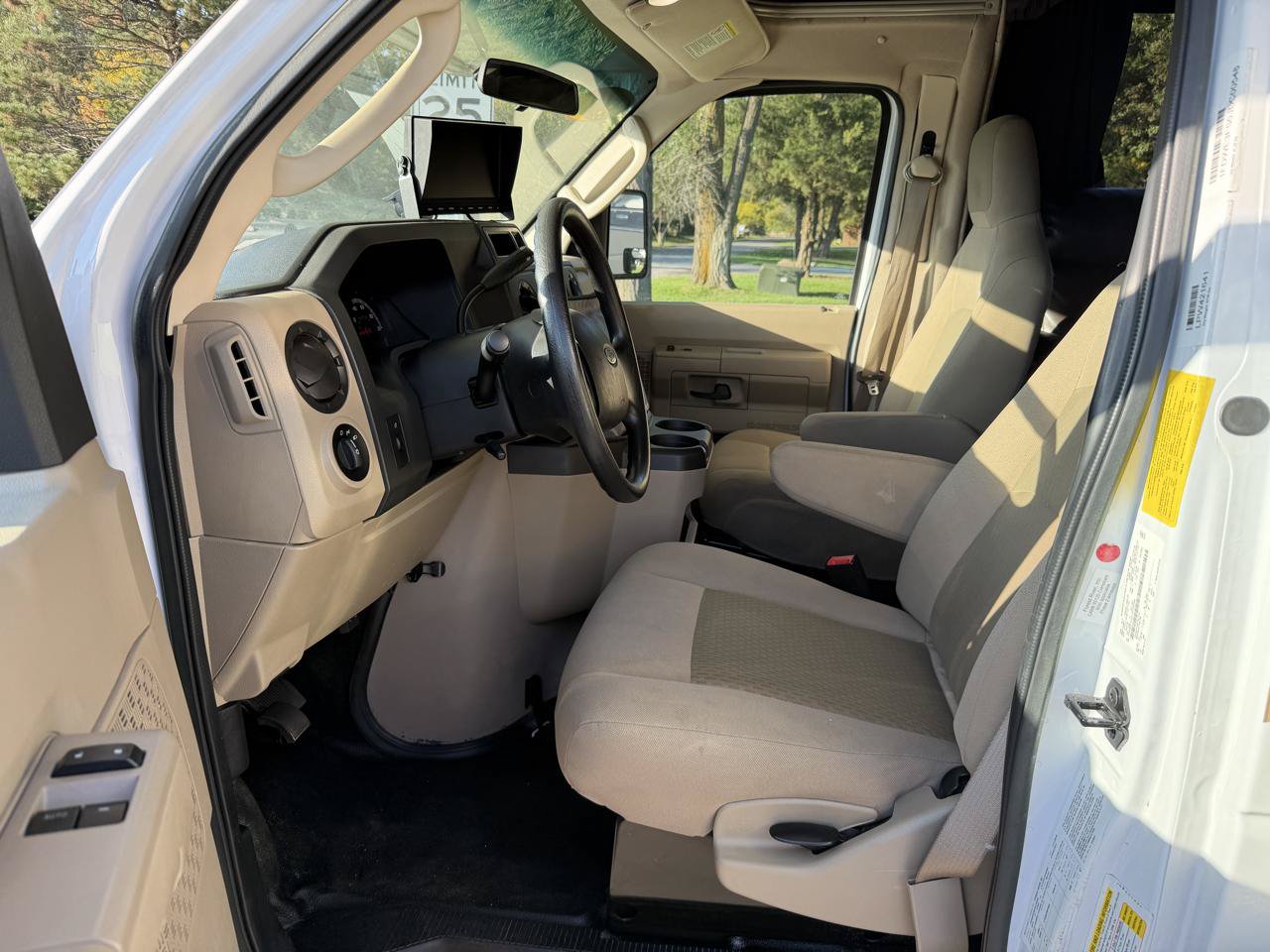 Used 2018 Ford E-350 and Econoline 350 Super Duty w/ Motorhome Prep Package RWD image 11
