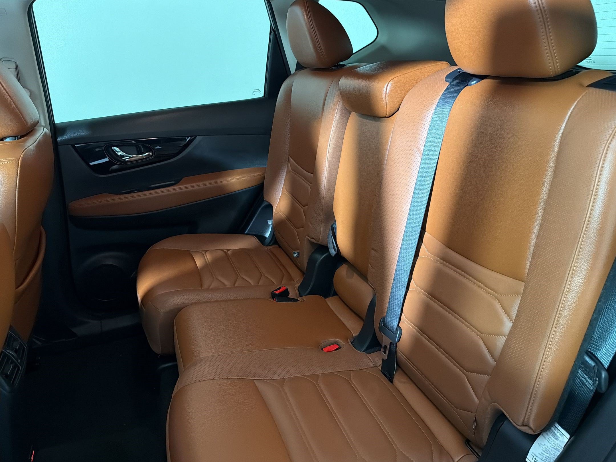 Used 2019 Nissan Rogue SL w/ Premium Package FWD image 30