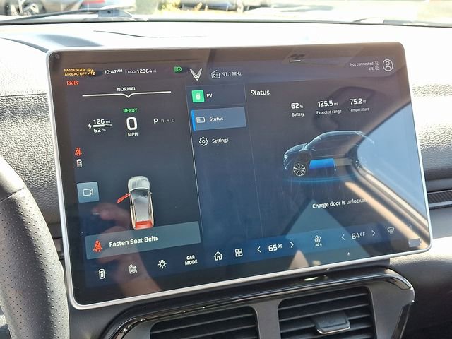 Used 2023 VinFast VF 8 Eco image 20