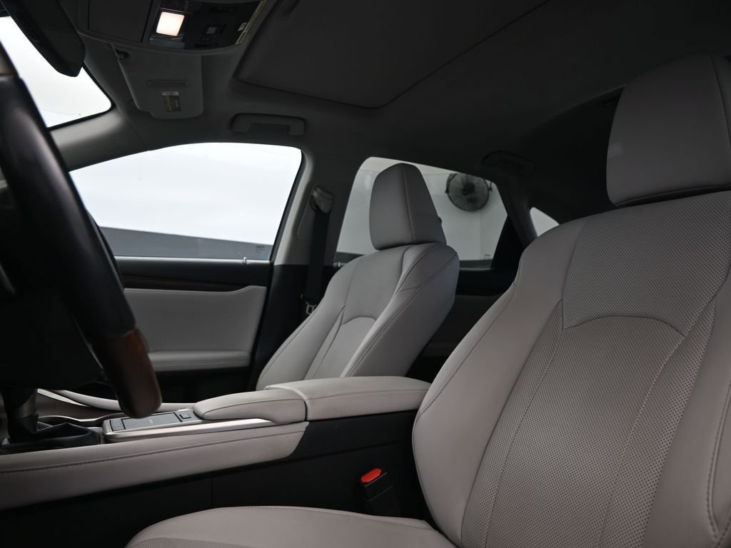 Used 2022 Lexus RX 350 FWD w/ Premium Package image 9