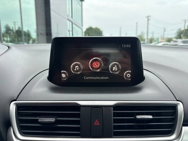Used 2017 MAZDA MAZDA3 Sport FWD image 16