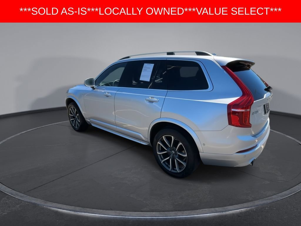 Used 2018 Volvo XC90 T5 Momentum w/ Convenience Package AWD/4WD image 6