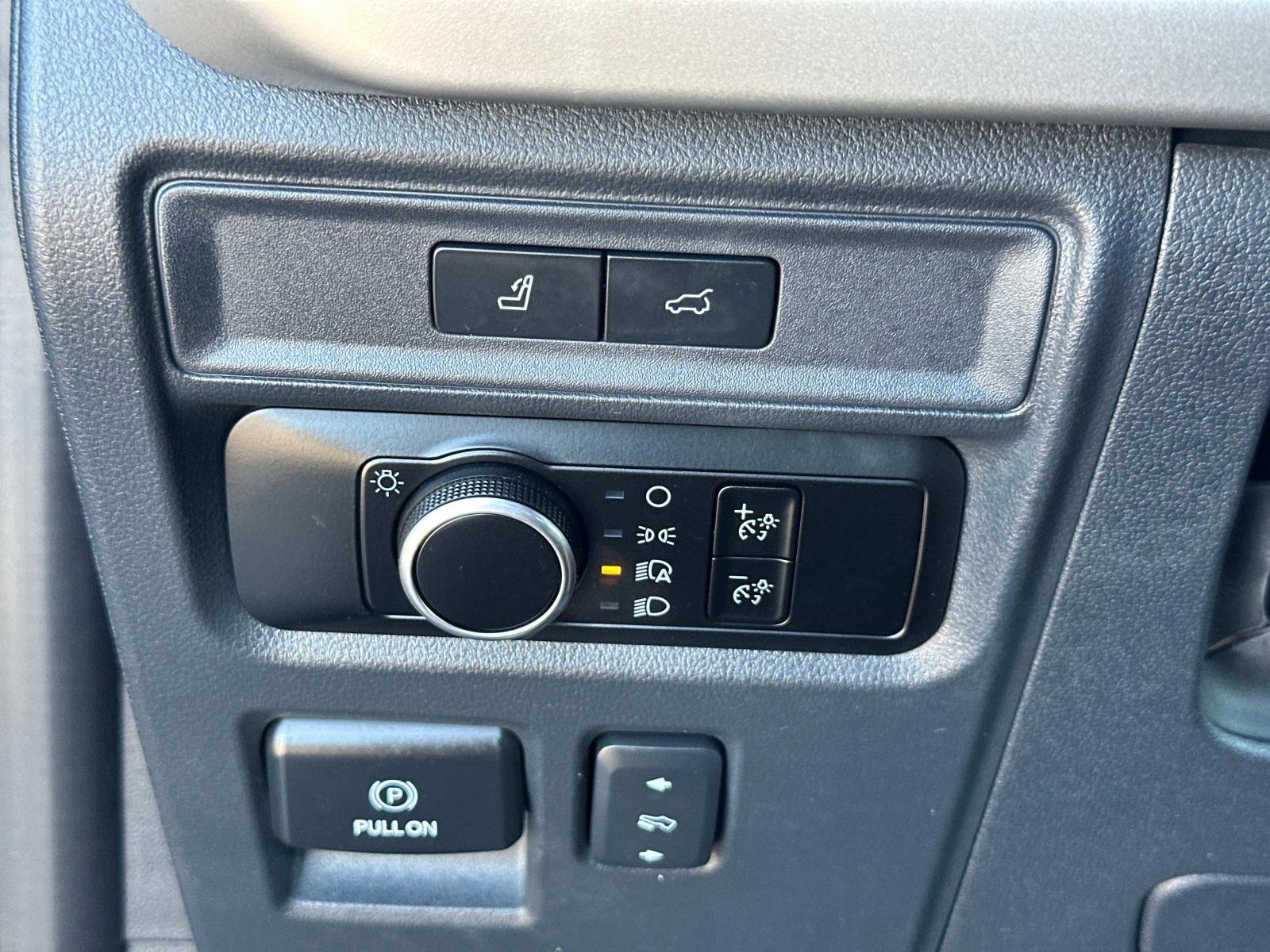 Certified 2024 Ford Expedition XLT AWD/4WD image 14