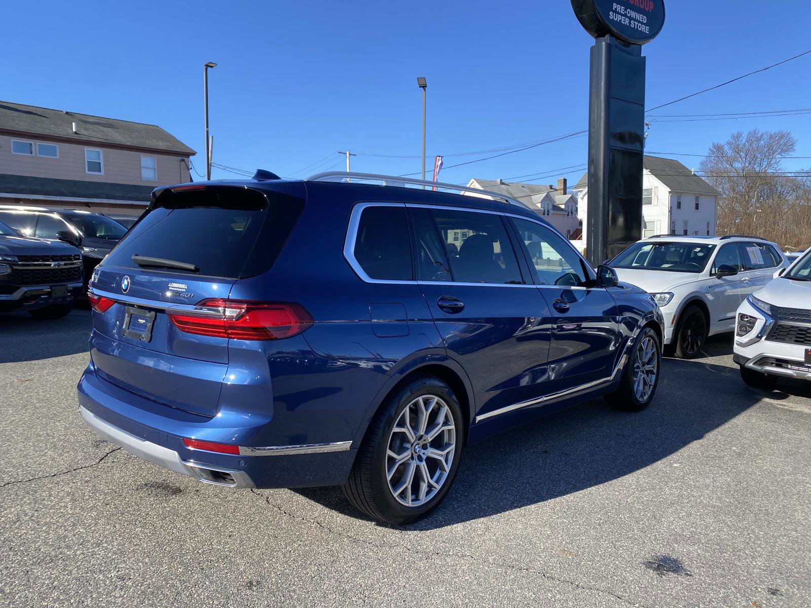 Used 2020 BMW X7 xDrive40i w/ Cold Weather Package image 6