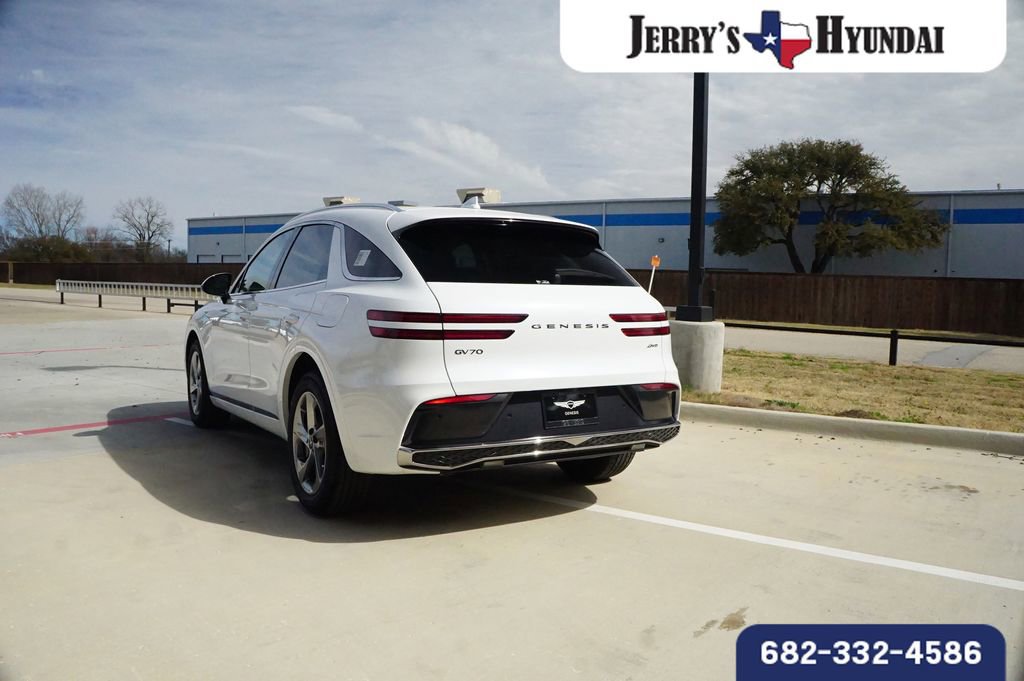 Certified 2026 Genesis GV70 2.5T AWD/4WD image 6