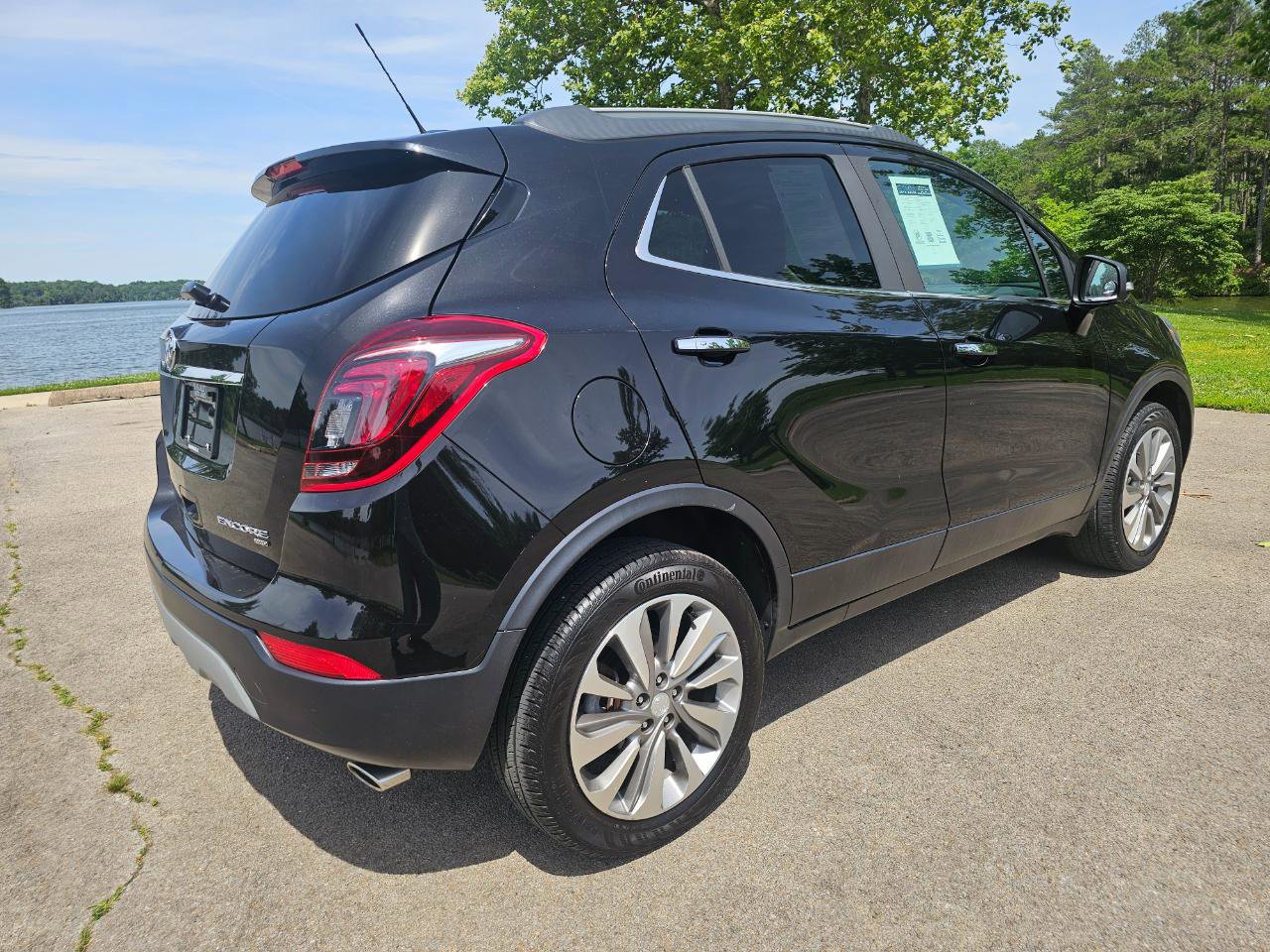 Used 2019 Buick Encore Preferred AWD/4WD image 5