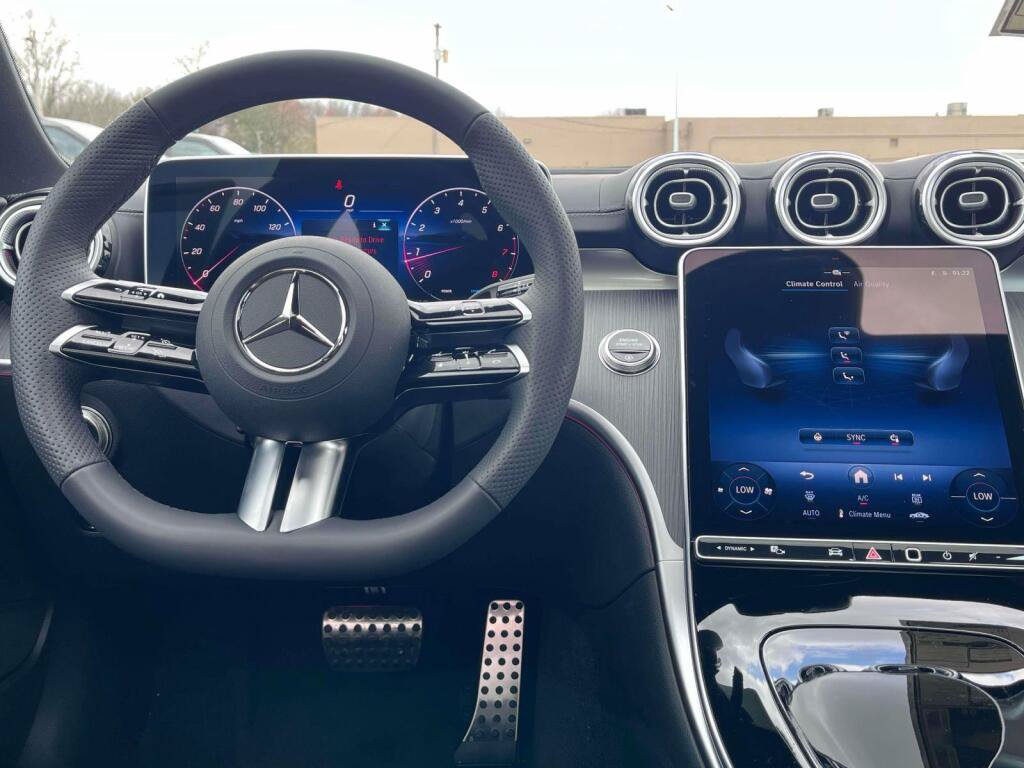 New 2026 Mercedes-Benz C 300 4MATIC Sedan image 2