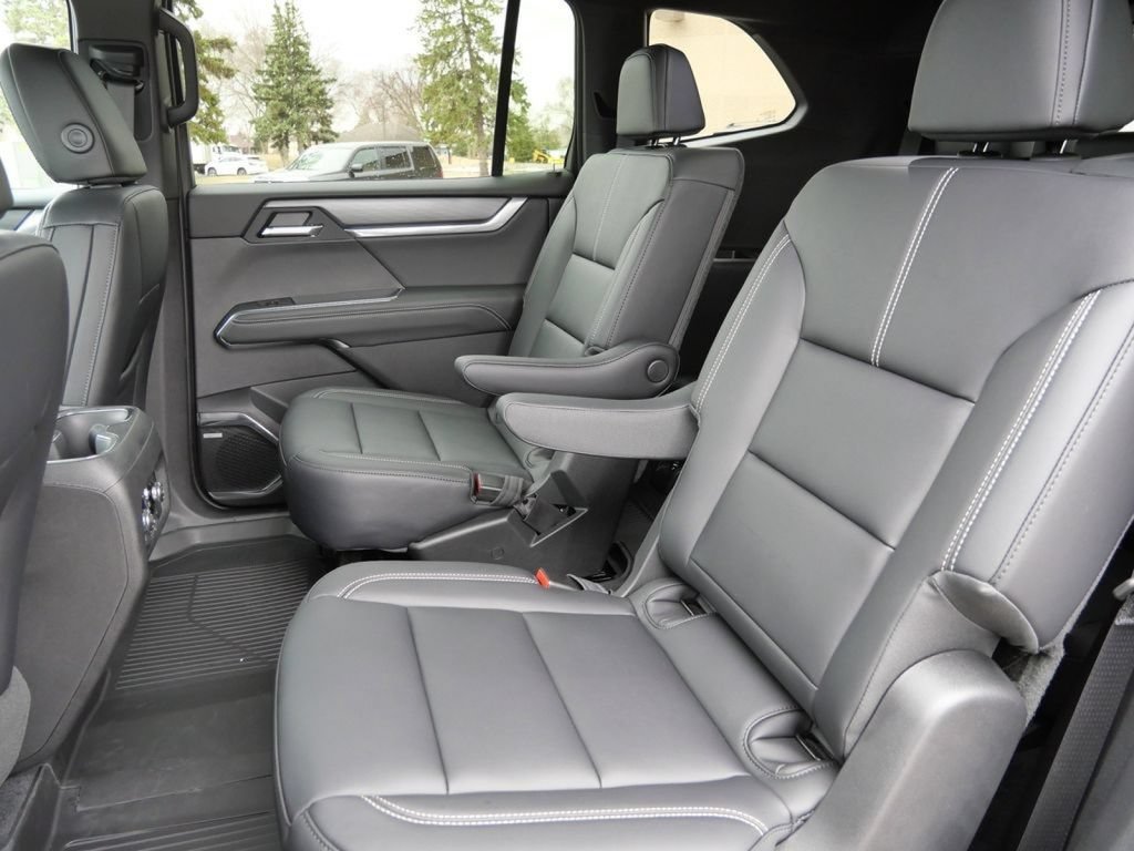 New 2026 GMC Acadia Elevation w/ Elevation Premium Package AWD/4WD image 42