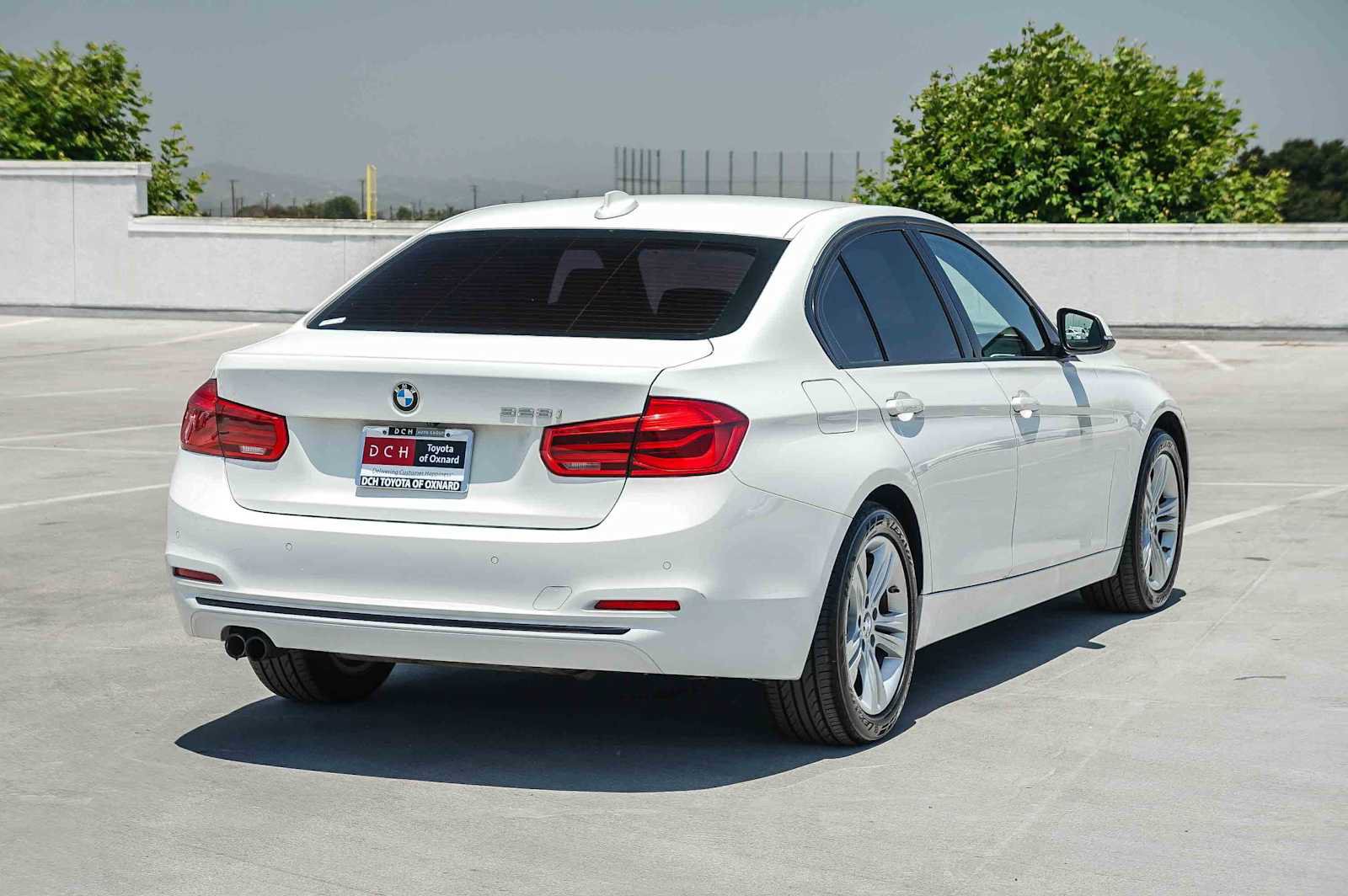 Used 2016 BMW 328i Sedan RWD image 5